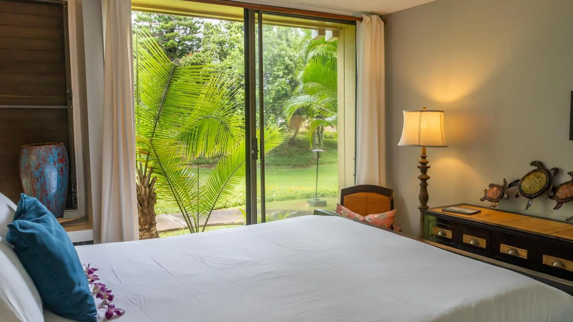 Rare 2 Bedroom & Loft Townhouse On The North Shore Kahuku 0*,