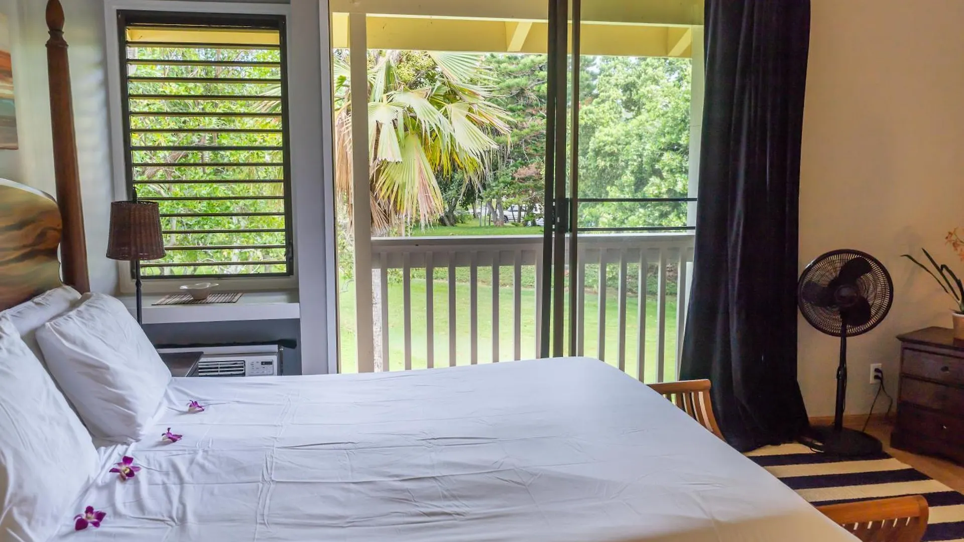 Rare 2 Bedroom & Loft Townhouse On The North Shore Kahuku