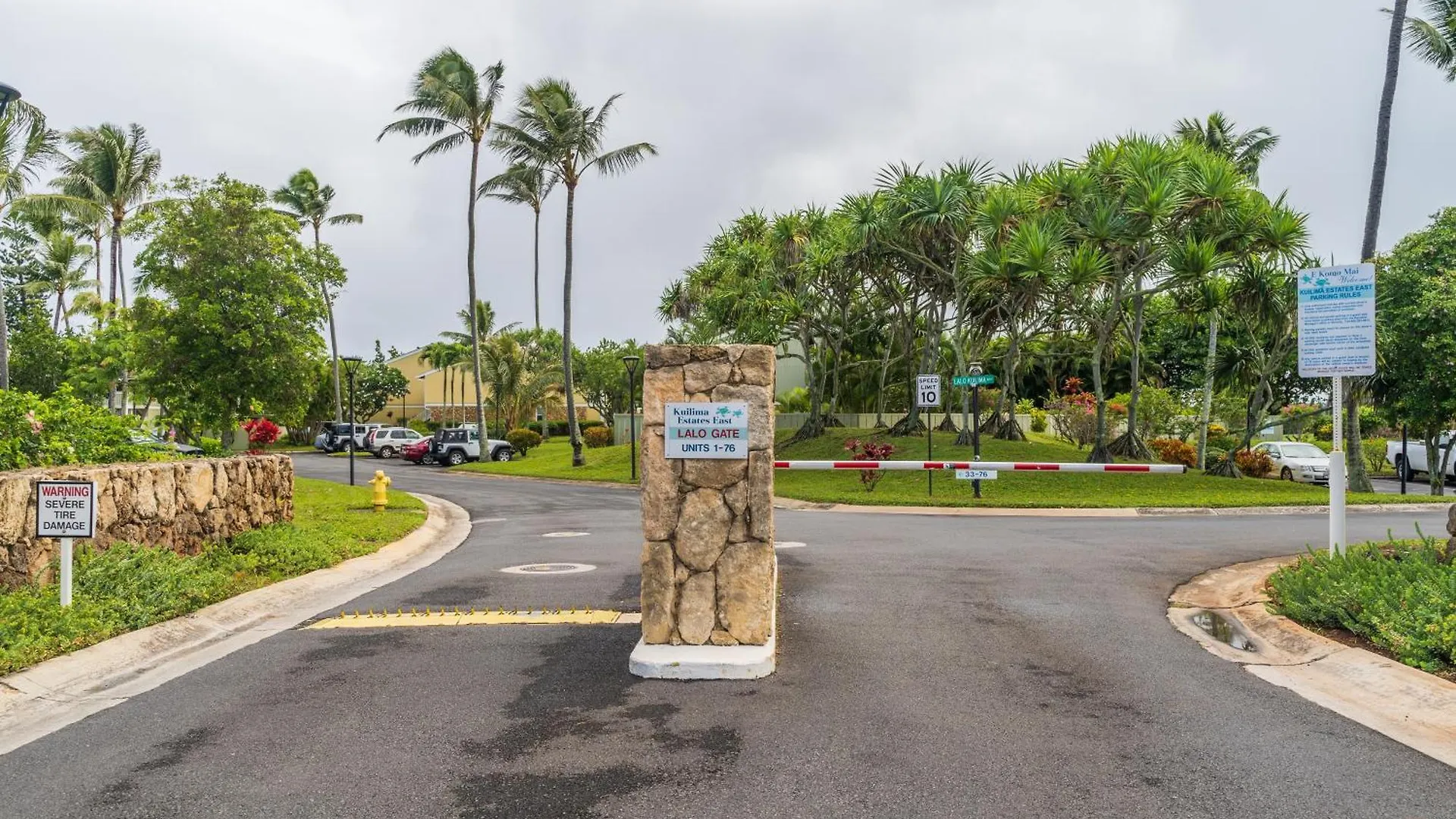 Rare 2 Bedroom & Loft Townhouse On The North Shore Kahuku Apartment