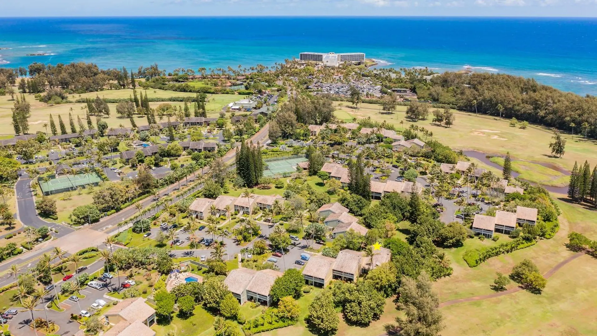 Rare 2 Bedroom & Loft Townhouse On The North Shore Kahuku
